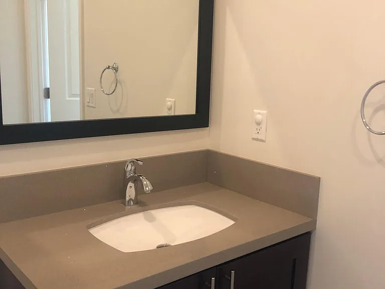 14143 Burbank Blvd #202 — Photo 20