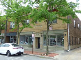 13705 Madison Ave, Lakewood, OH