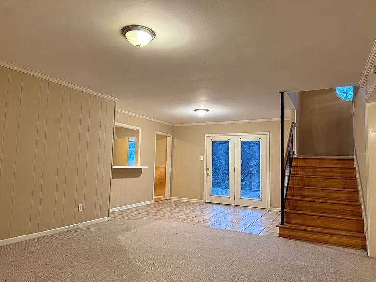 323 Auburn Dr — Photo 14