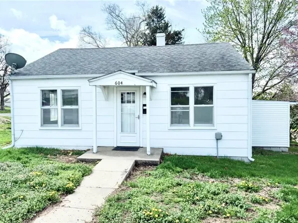 604 E Cooper St, Maryville, MO 64468