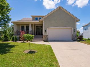 6867 Roundrock Ct, Avon, IN 46123