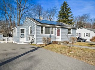 206 Florence St, Leominster, MA 01453