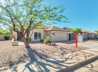 613 S Los Feliz Dr, Chandler, AZ 85226