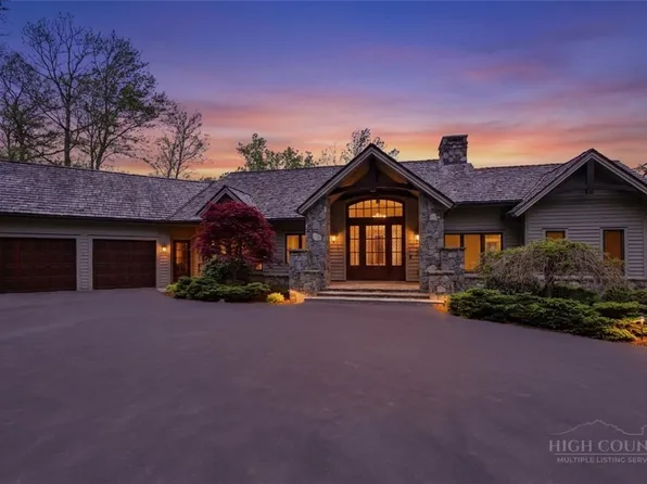 2110 Elk River Parkway, Banner Elk, NC 28604