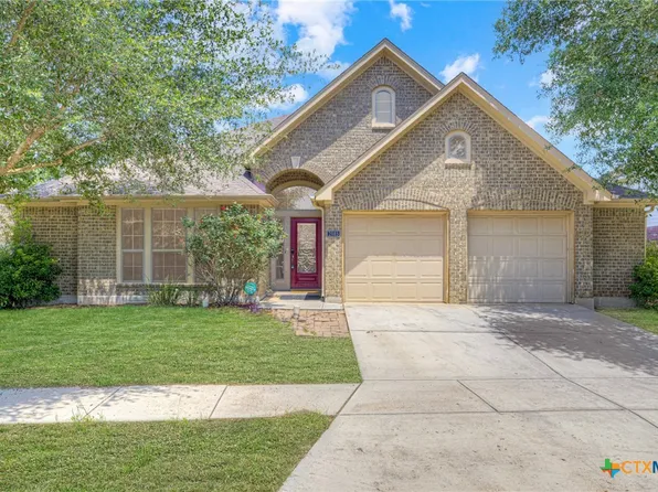 2985 Hidden Meadow St., Seguin, TX 78155