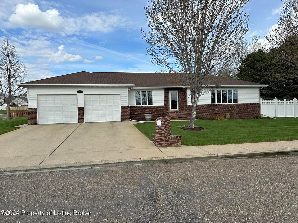 1st image of 1772 Prairie Oak Dr
