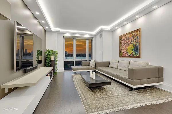 Rented by Corcoran | media 13