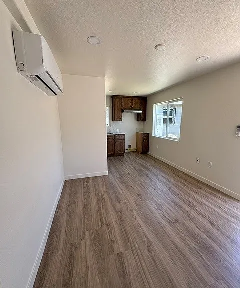 1012 W Cypress St #C — Photo 5