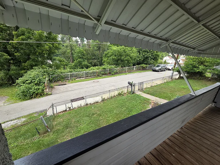 313 Rinne St — Photo 24