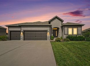 10824 N Crystal Ave, Kansas City, MO 64156