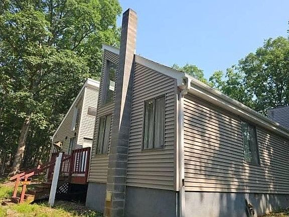 2nd image of 398 High Knob Rd