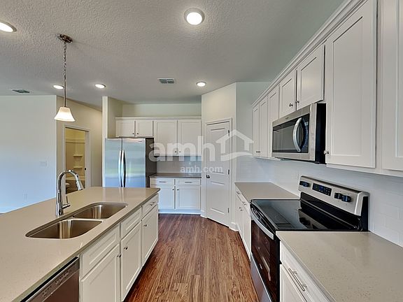 4th image of 2870 Alanas Meadow Way