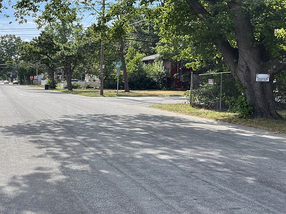 4th image of 11 Washington Ave