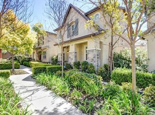 7050 Village Dr, Corona, CA 92880