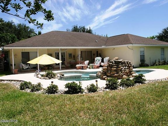 3rd image of 8 Indrio Blvd #0