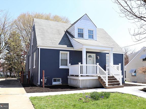 2nd image of 39 Saybrook Ave Floor 2