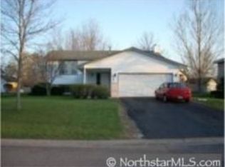 8111 113th Ave N, Champlin, MN 55316