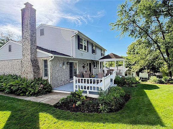 4th image of 694 Fruitwood Dr
