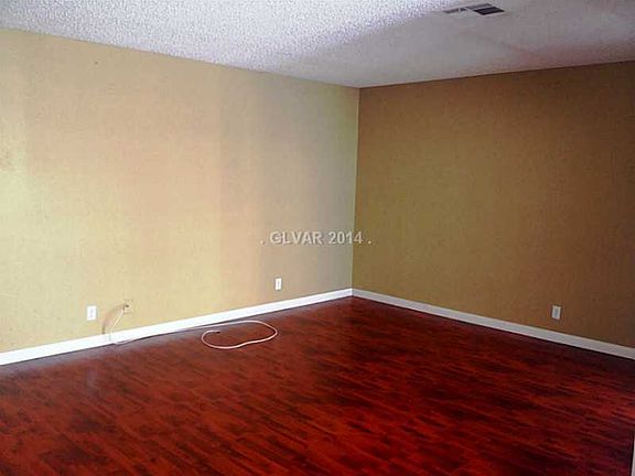 3rd image of 1313 Kari Lee Ct APT B