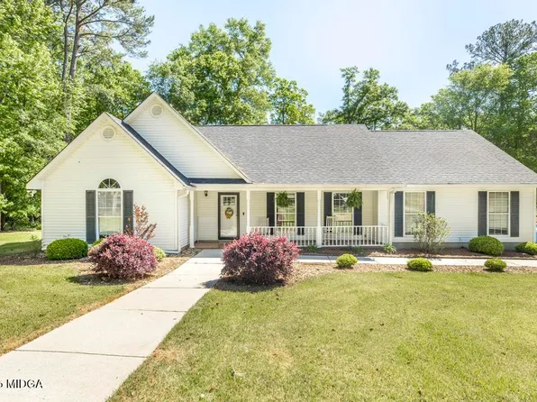 121 Deer Ridge Dr, Lizella, GA 31052