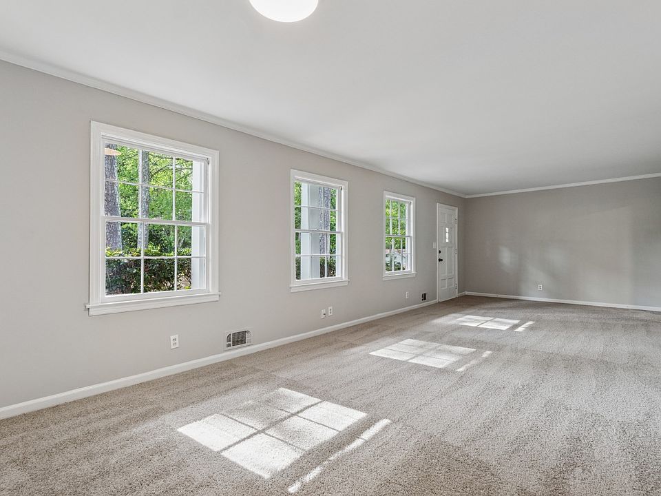 4th image of 4616 Greenspring Rd