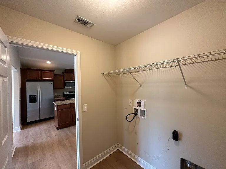 5085 Teresa Dr — Photo 17