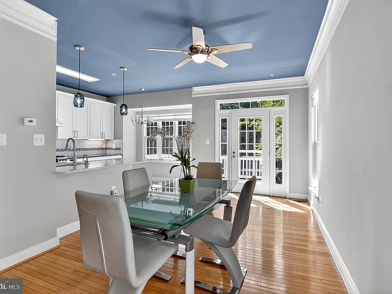 110 Elmcroft Blvd — Photo 11