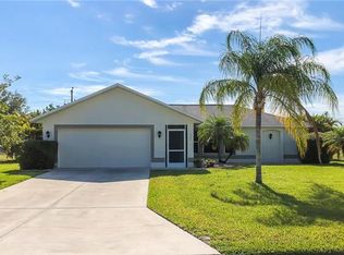1927 SE 8th Pl, Cape Coral, FL 33990