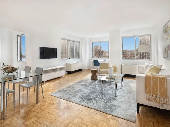308 E 38th St APT 19A, New York, NY 10016