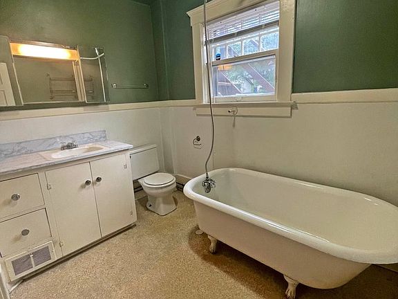 4th image of 914 Vaughn St APT 2