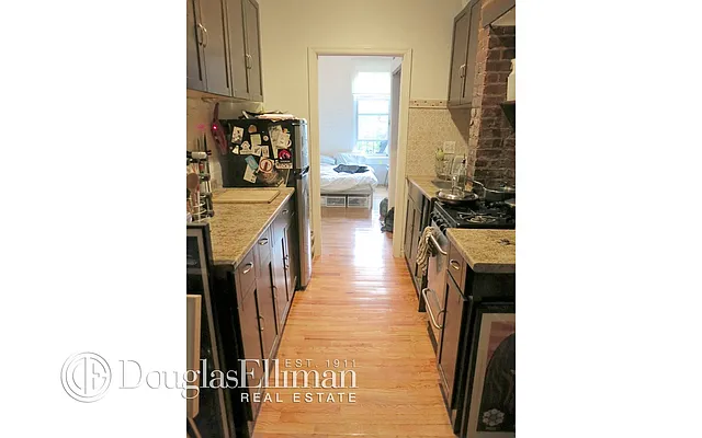 Rented by Douglas Elliman | media 16