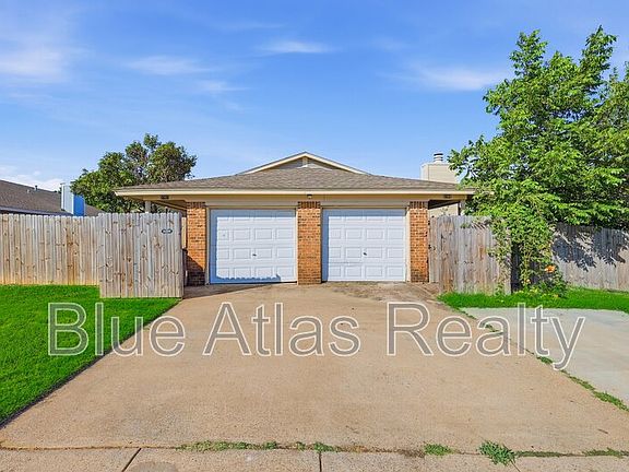 2nd image of 2747 Countryside Ln