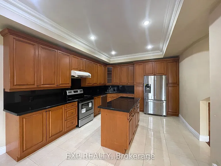 122 Centennial Rd #BSM — Photo 3