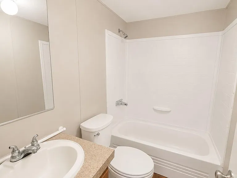 620 County Road 3545 — Photo 7