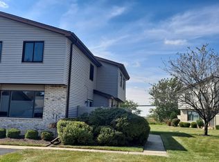 1083 Southgate Rd, New Lenox, IL 60451