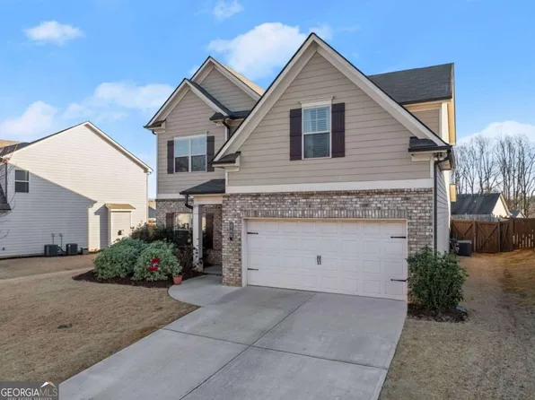 255 Brighton Park Cir, Hoschton, GA 30548