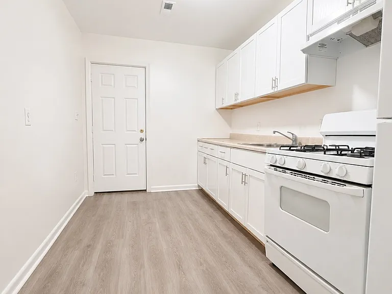 5313 Astor Pl SE #2 — Photo 8