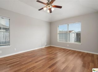 180 Elmer Cv, Kyle, TX 78640