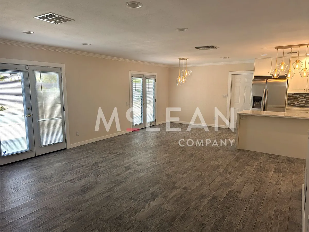 Building Photo - 2601 N Cerritos Rd