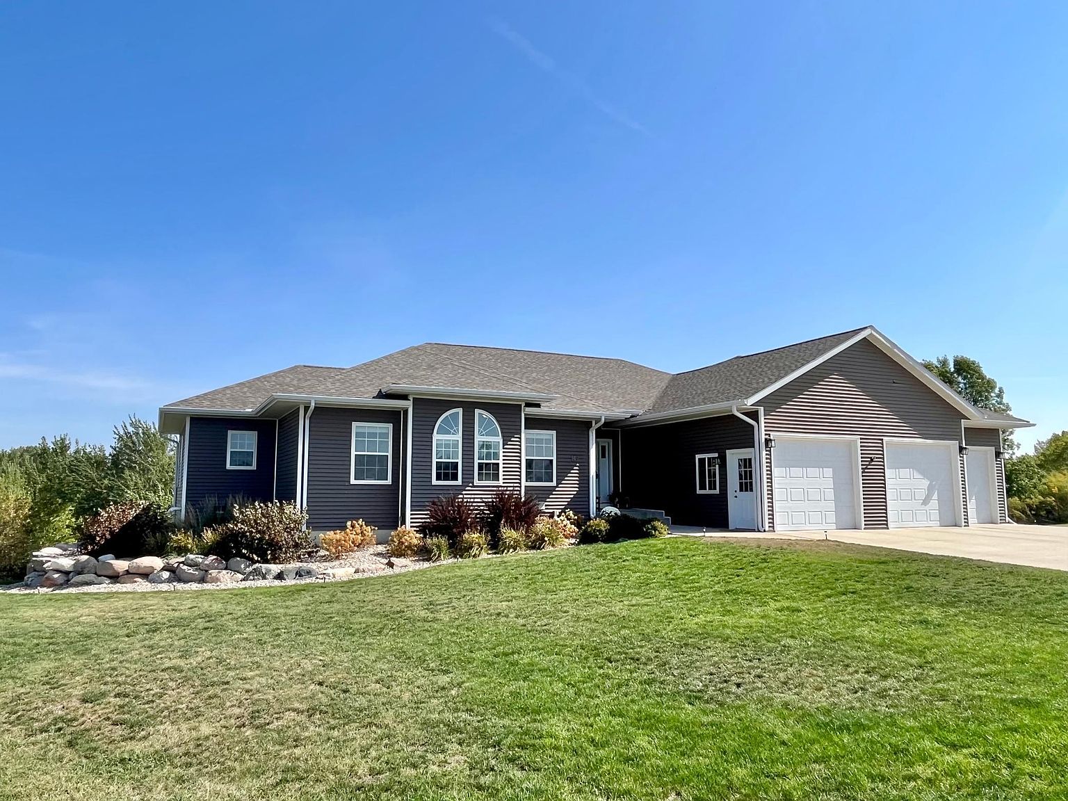 149 Leaf Poin, Lynd, MN 56157 MLS 6434048 Zillow