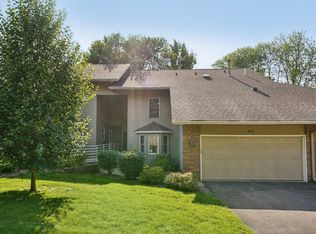 855 8th Ave SE, Forest Lake, MN 55025