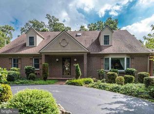 10045 Park View Dr, Felton, PA 17322