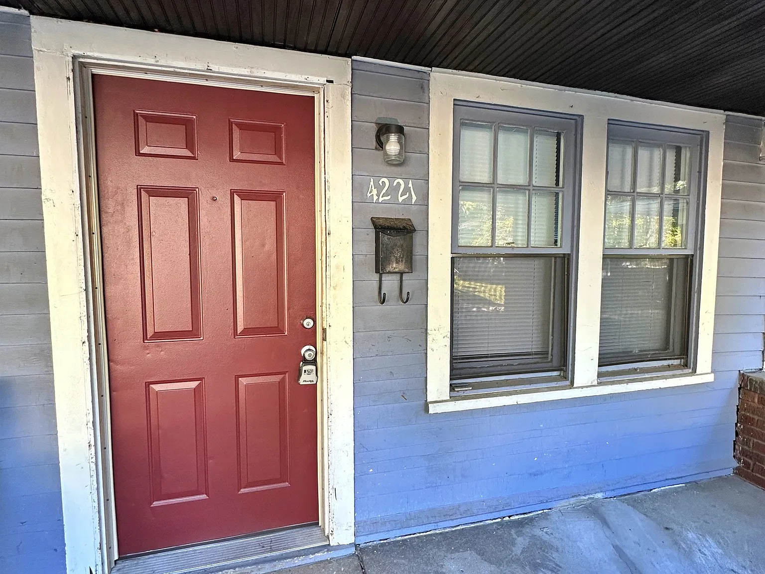 3 bed, 1.0 bath, 1180 sqft, $1,400 — Photo 4