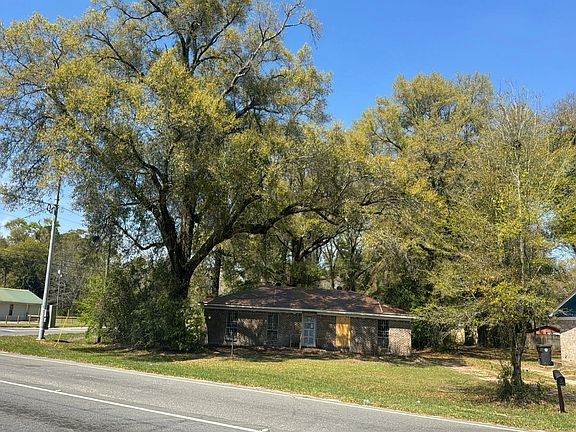3rd image of 5332 Lott Rd