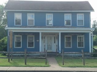 190 Court Street, Elizabeth, WV 26143