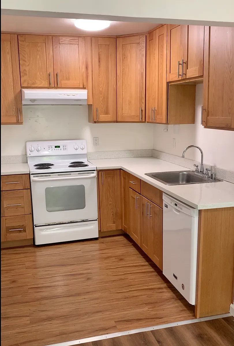Building Photo - 1322 Shattuck Ave #103