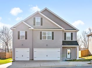 1180 Henry Place Blvd, Clarksville, TN 37042
