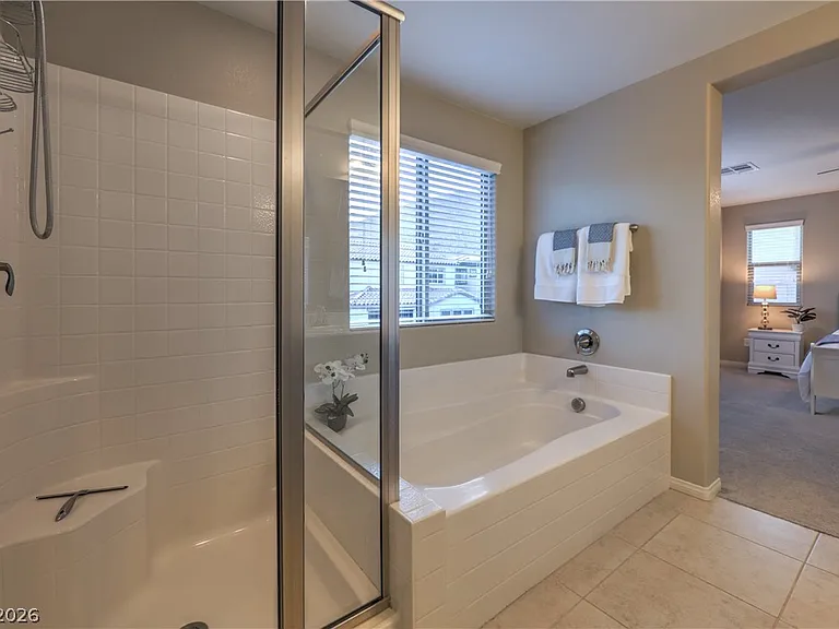 3213 Molinos Dr — Photo 14