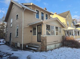 1724 Cliffview Rd, Cleveland, OH