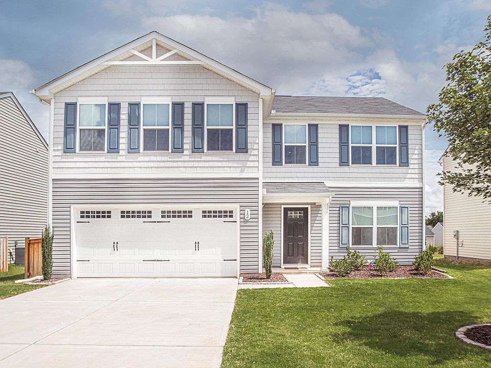 1st image of 12 Torrington Dr
